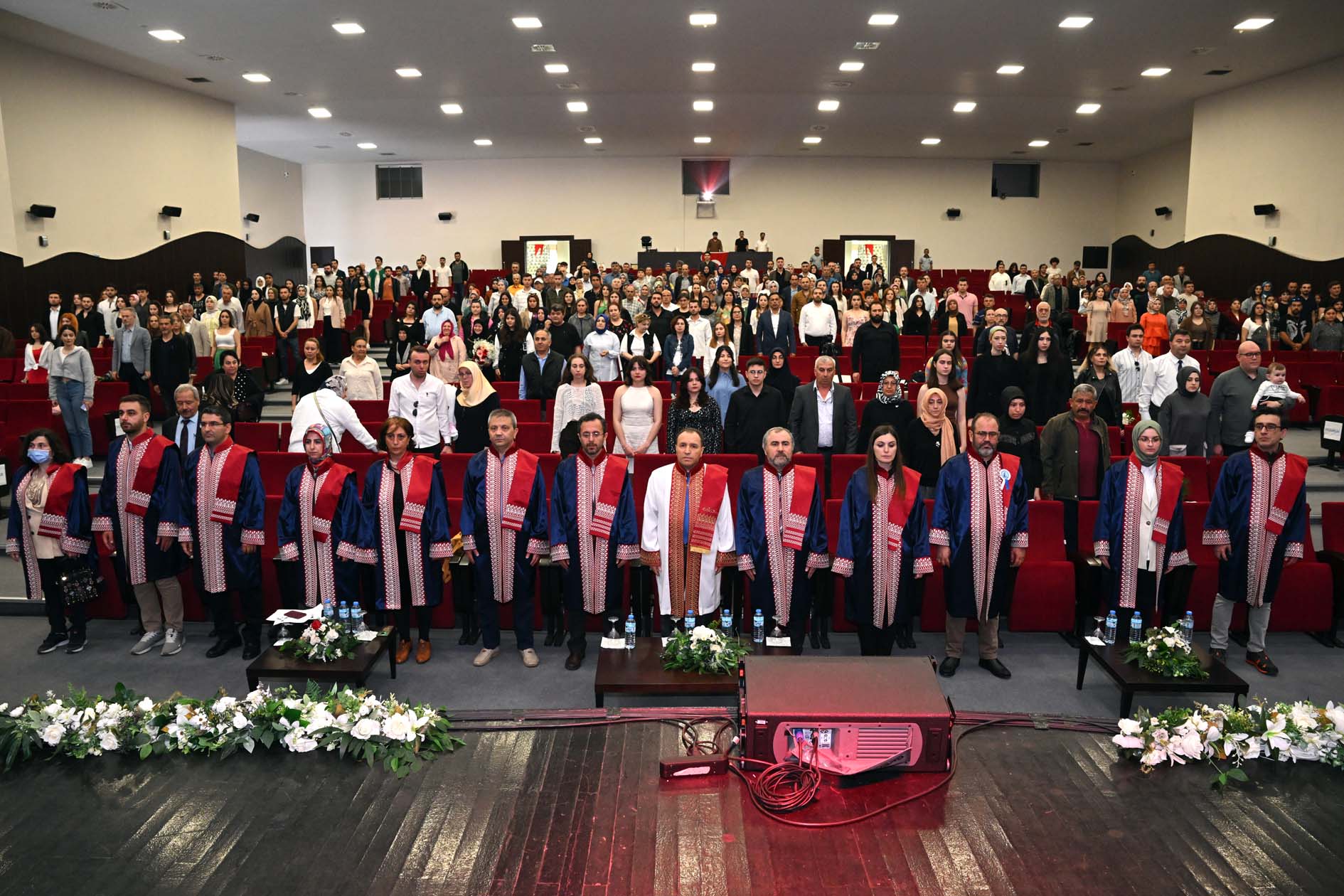 “MEZUNİYET BİR SON DEĞİL BAŞLANGIÇ”