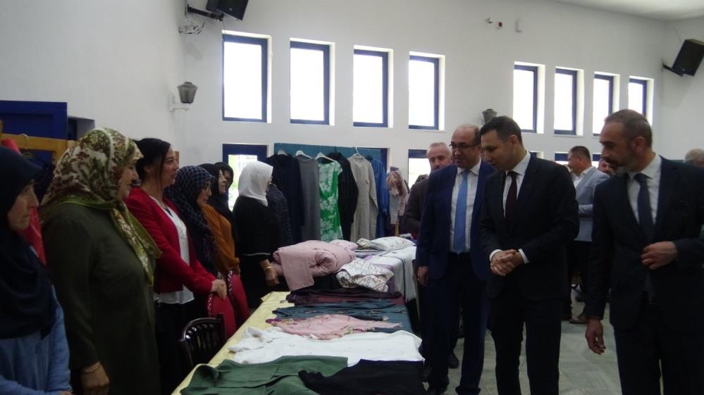 EL EMEĞİ ÜRÜNLER BEĞENİYE SUNULDU