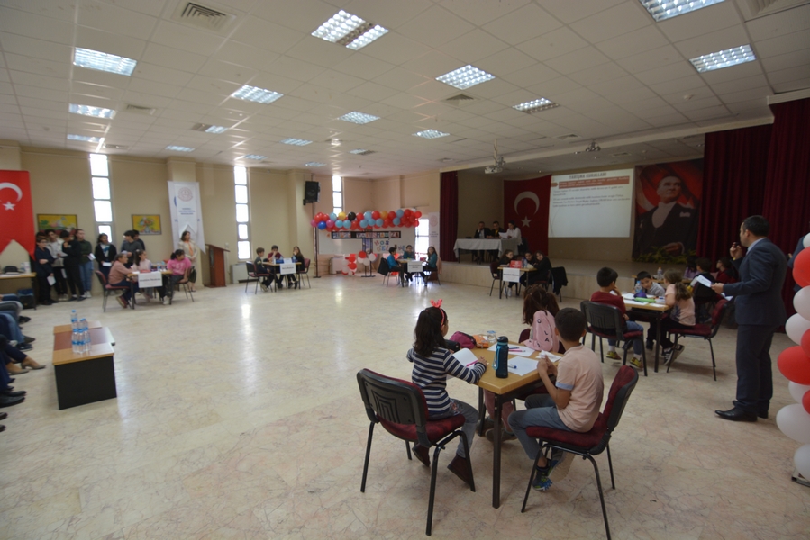 SANDIKLI’DA 4. SINIFLAR BİLGİLERİNİ YARIŞTIRDI