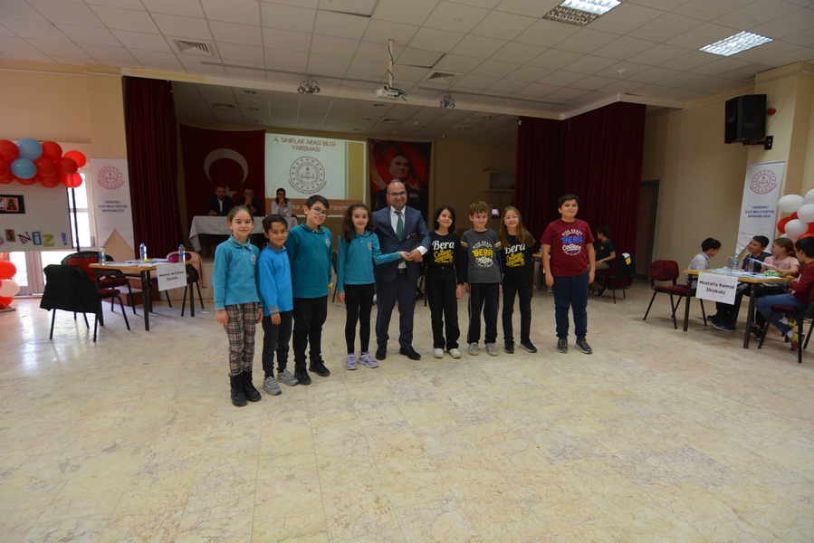 SANDIKLI’DA 4. SINIFLAR BİLGİLERİNİ YARIŞTIRDI