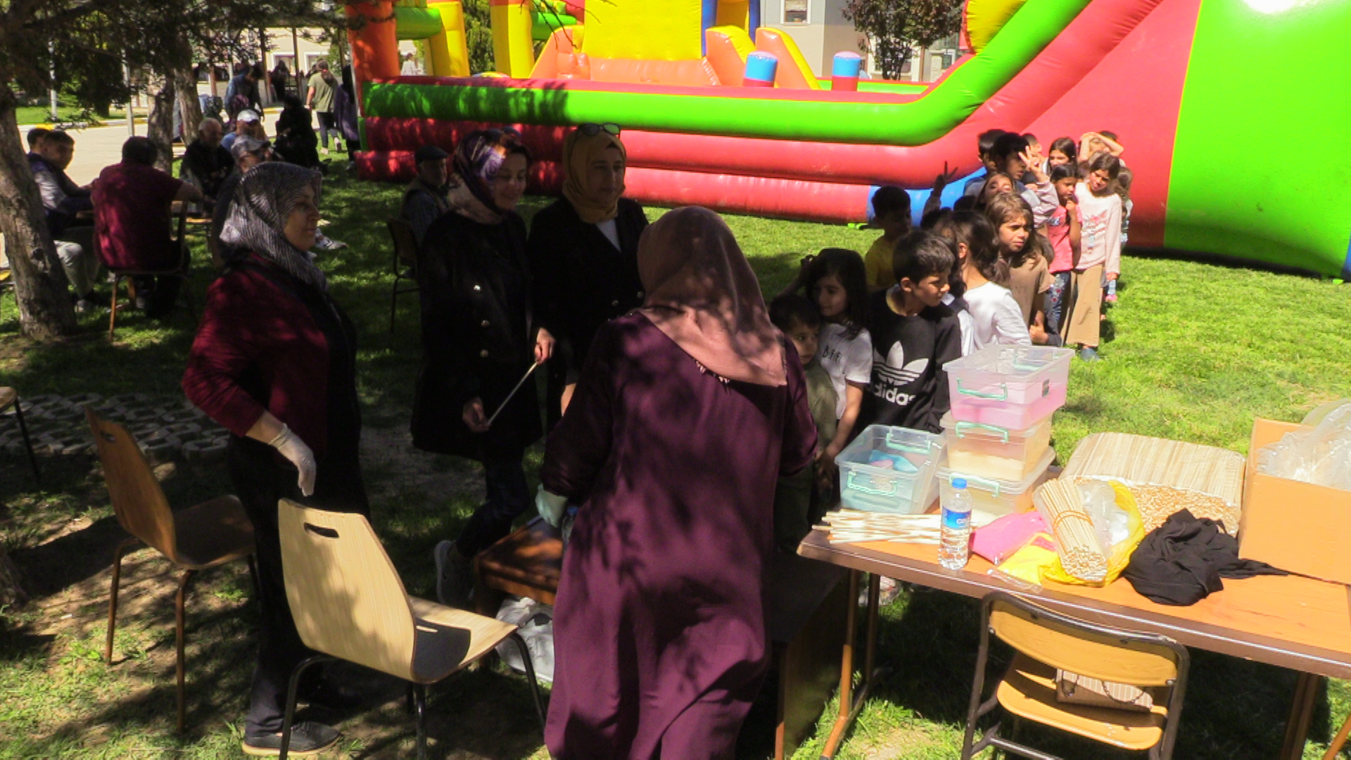 AFYONKARAHİSAR’DA YAZ ŞENLİĞİ