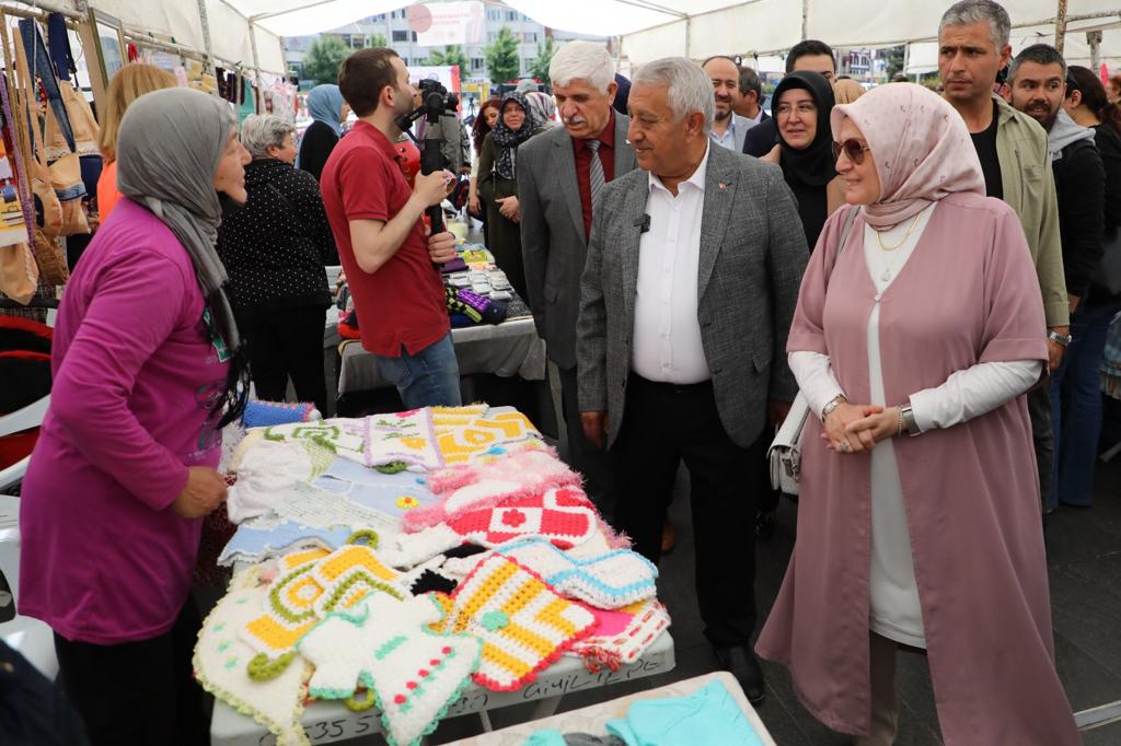 MARİFETLİ KADINLAR PAZARI AÇILDI