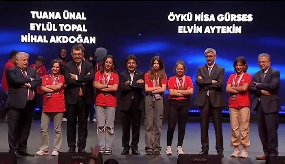 TÜRKİYE FİNALİNDE 4 ÖDÜL BİRDEN GELDİ