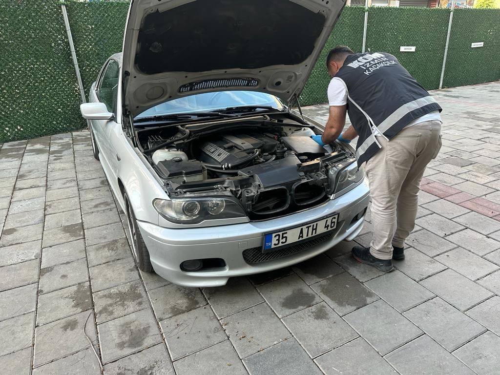 OTO KAÇAKÇILARINA BÜYÜK DARBE
