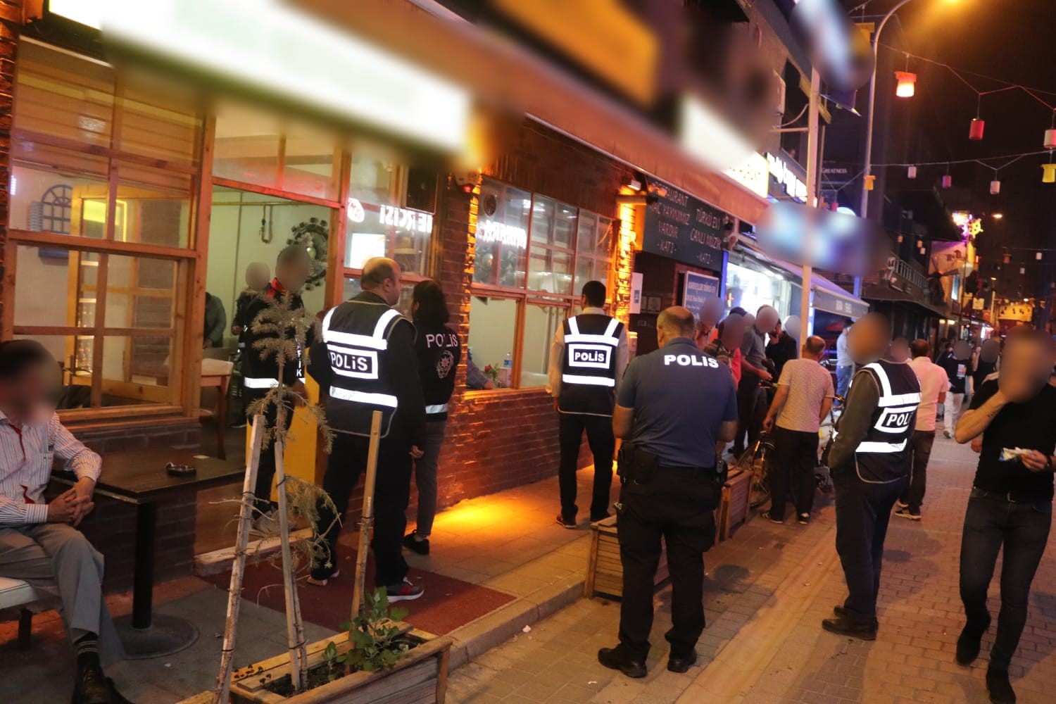 HUZUR OPERASYONUNDA ARANAN 10 KİŞİ YAKALANDI