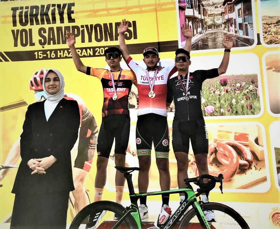 TORKU ŞEKER SPOR ŞAMPİYON