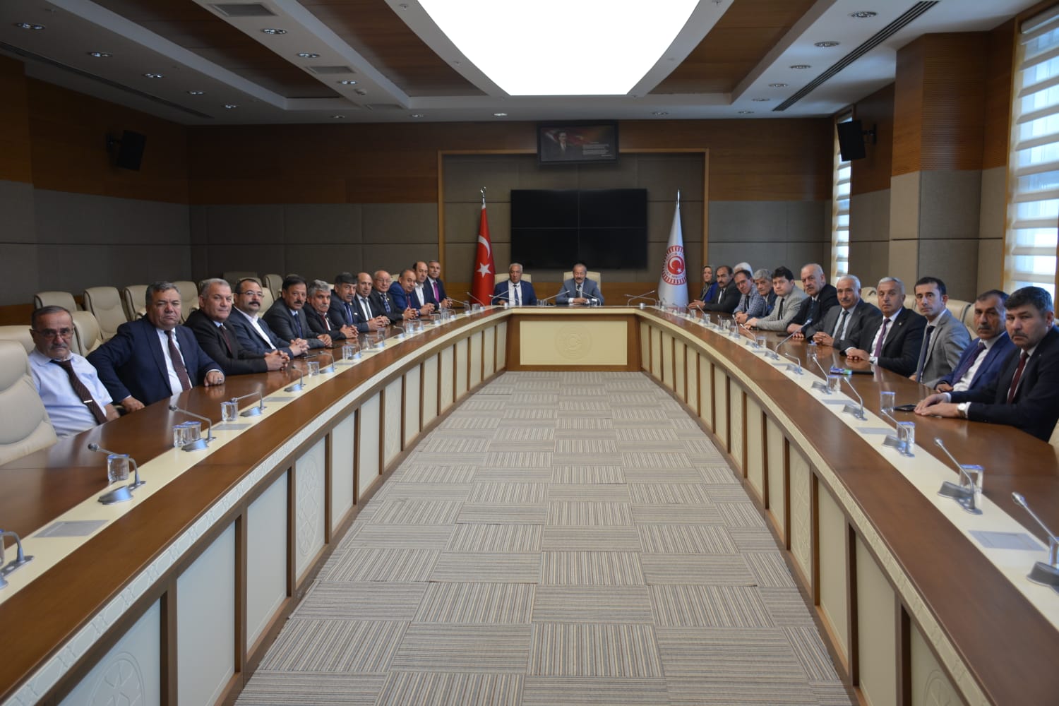 "2024 YEREL SEÇİMLERİNE HAZIRIZ"