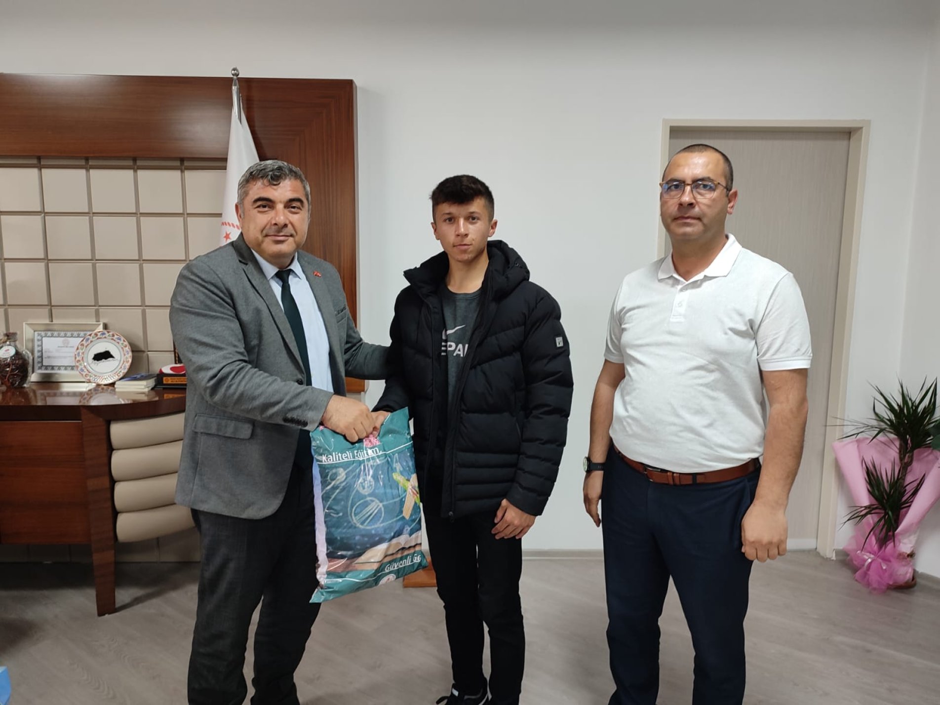 TRAFİKTE GÖR, GÖRÜNÜR OL’DA MUTLU SON