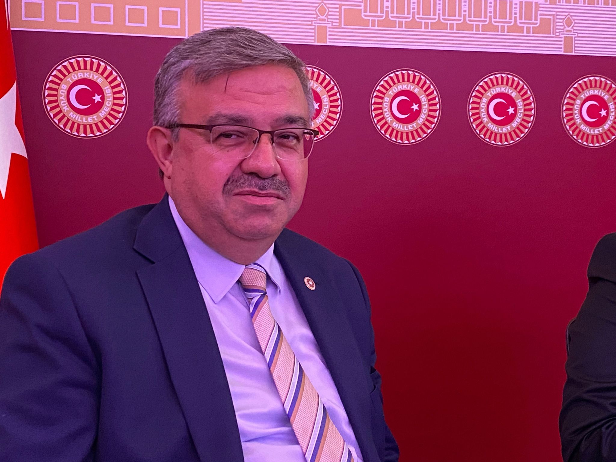 TEŞKİLATLARDAN VEKİLLERE NEZAKET ZİYARETİ