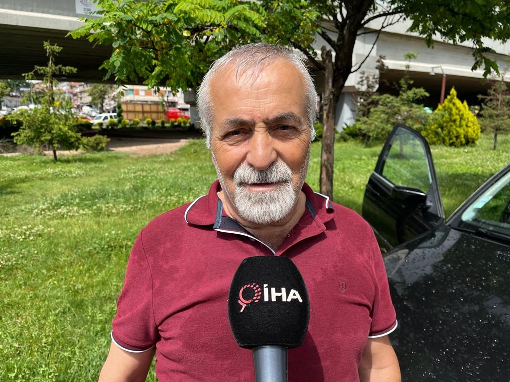 BAŞKENTTE 2 ARAÇ ALT GEÇİTTE SULAR ALTINDA KALDI