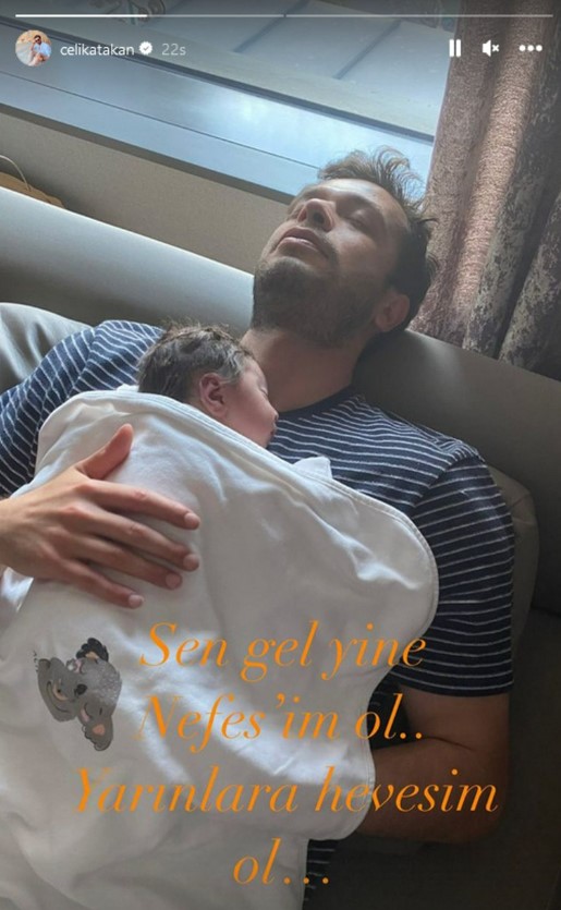 KIZIYLA İLK POZUNU PAYLAŞTI