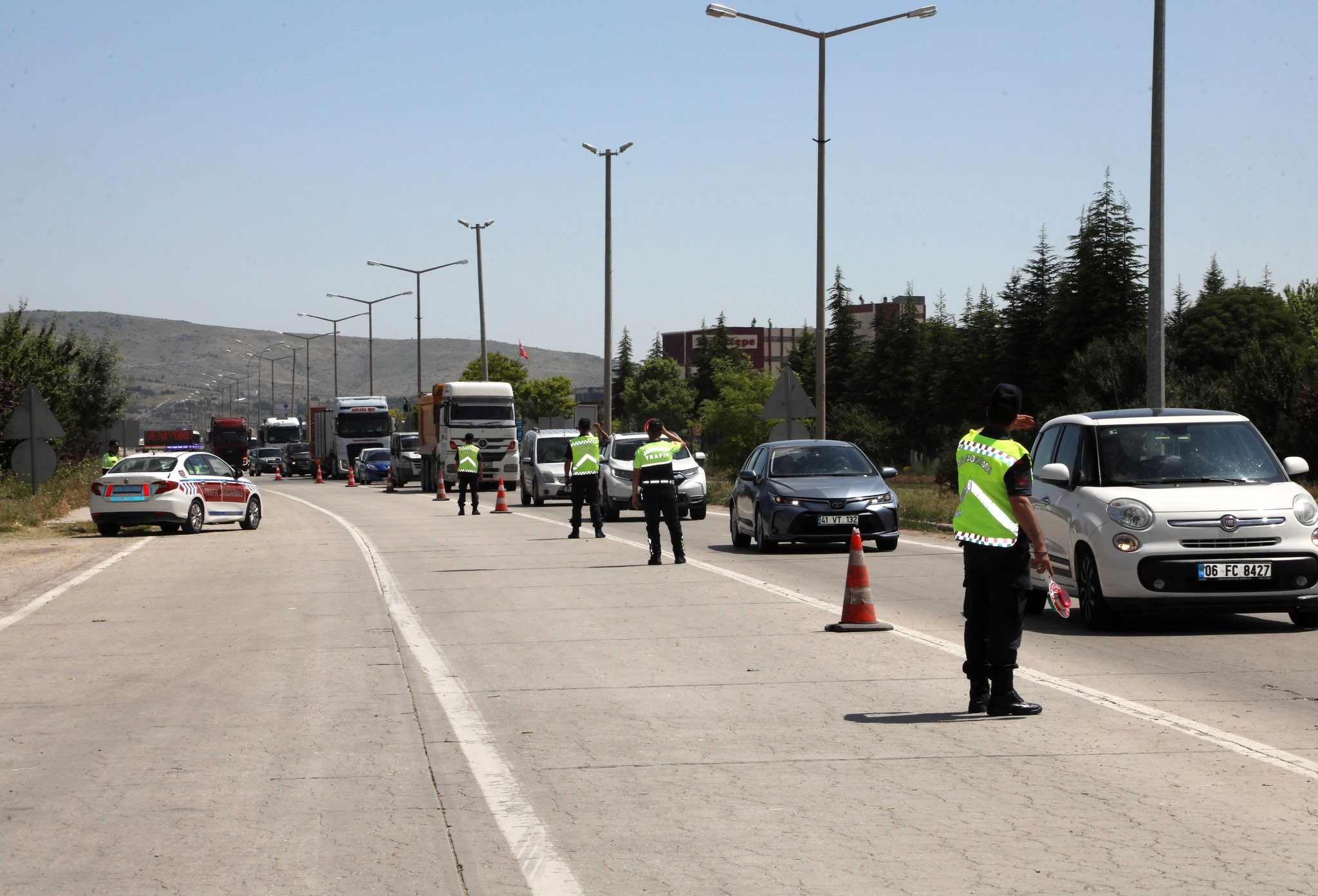 AFYON’DA KURBAN BAYRAMI ÖNCESİ TRAFİK DENETİMİ