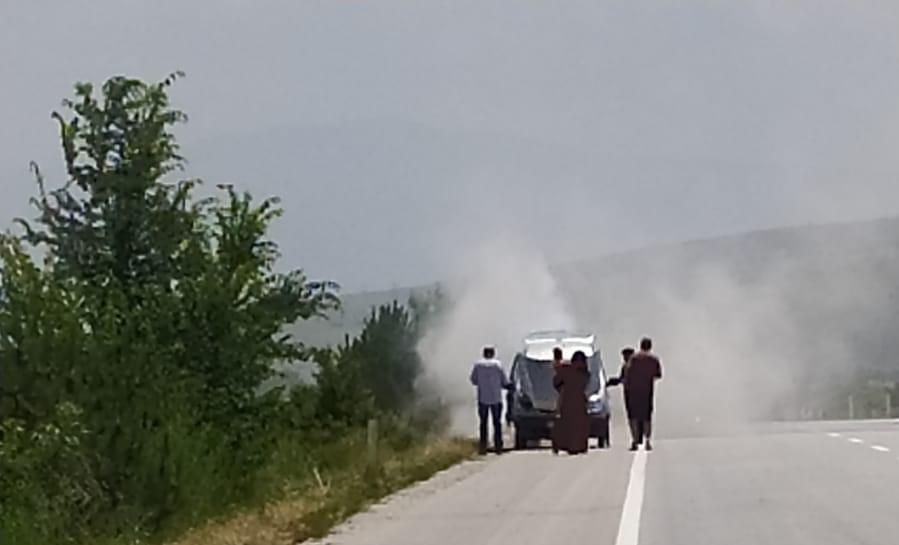 YOL ORTASINDA KORKU DOLU ANLAR
