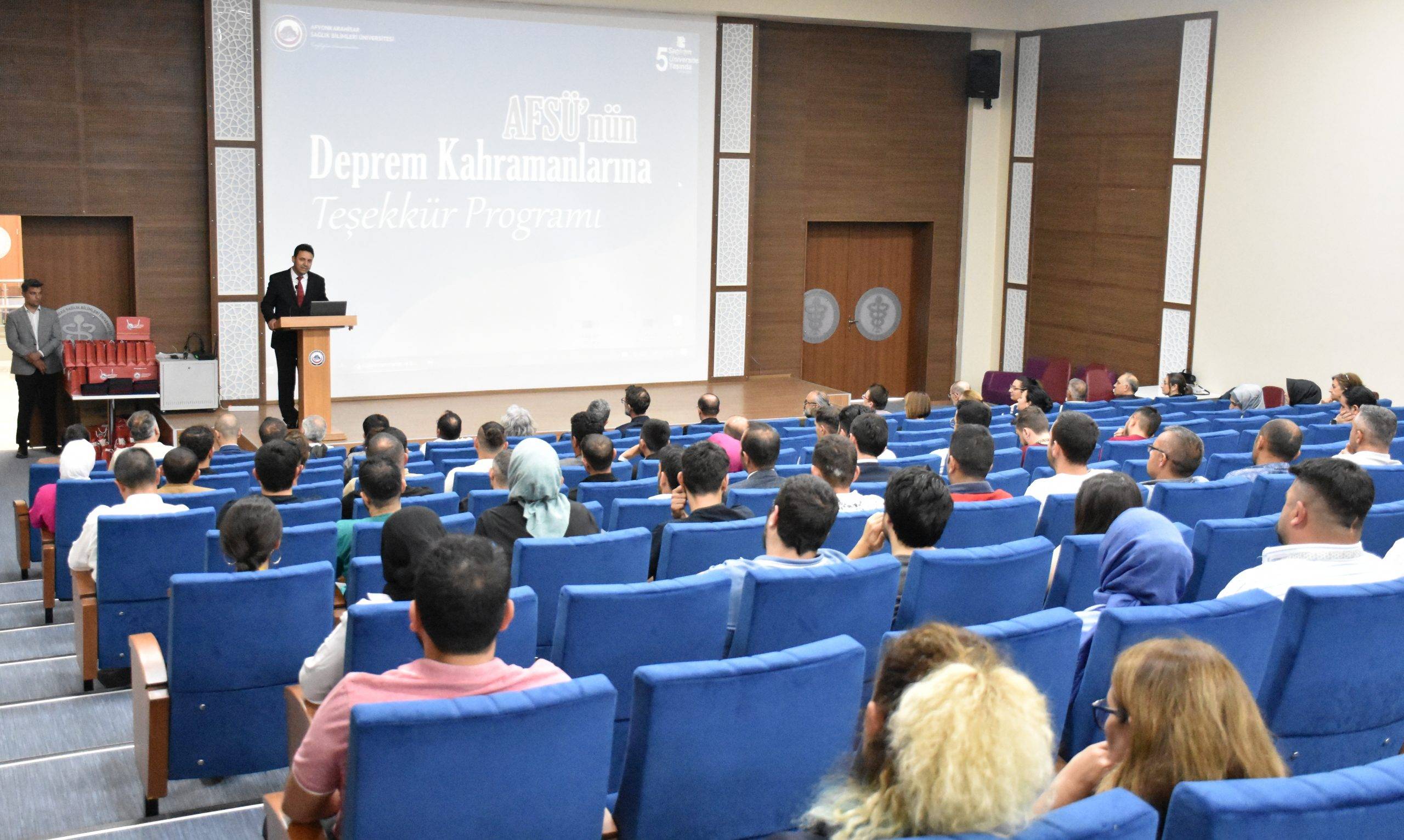 AFSÜ'NÜN DEPREM KAHRAMANLARINA ÖZEL TÖREN
