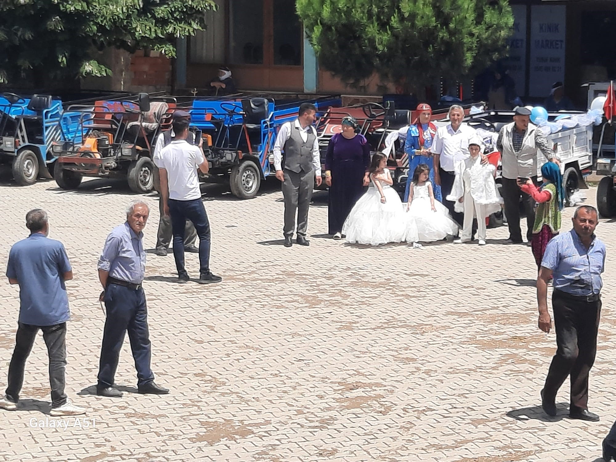 BÖYLE DÜĞÜN KONVOYU GÖRÜLMEDİ