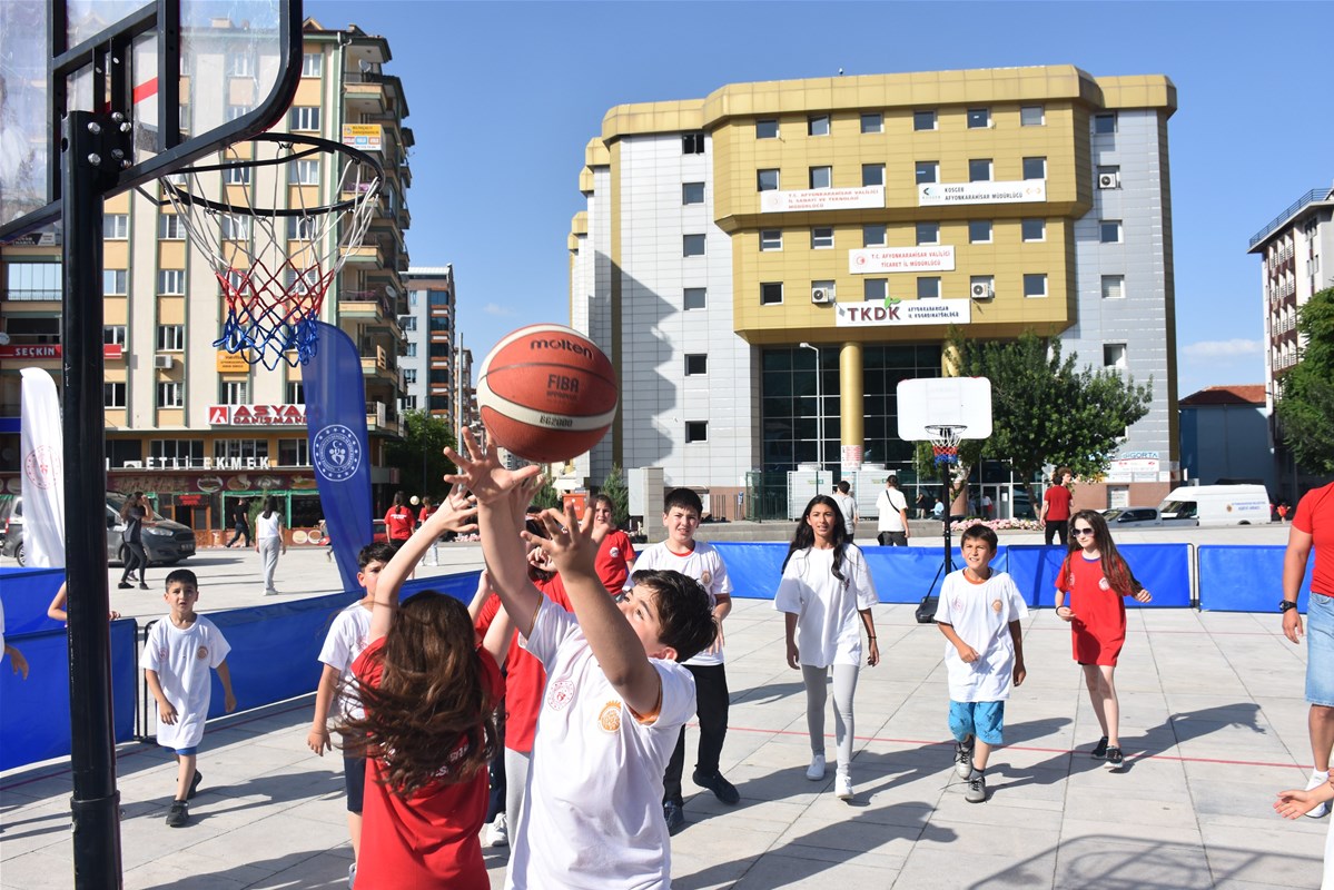 YAZ SPOR OKULLARI’NA REKOR BAŞVURU