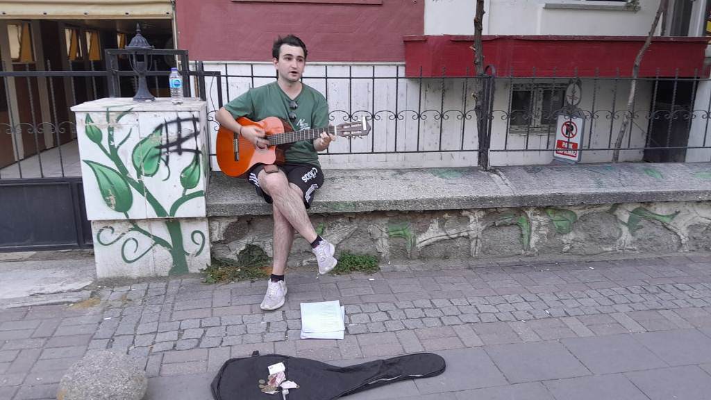 "MÜZİK BENİM İÇİN BİR YAŞAM TARZI"