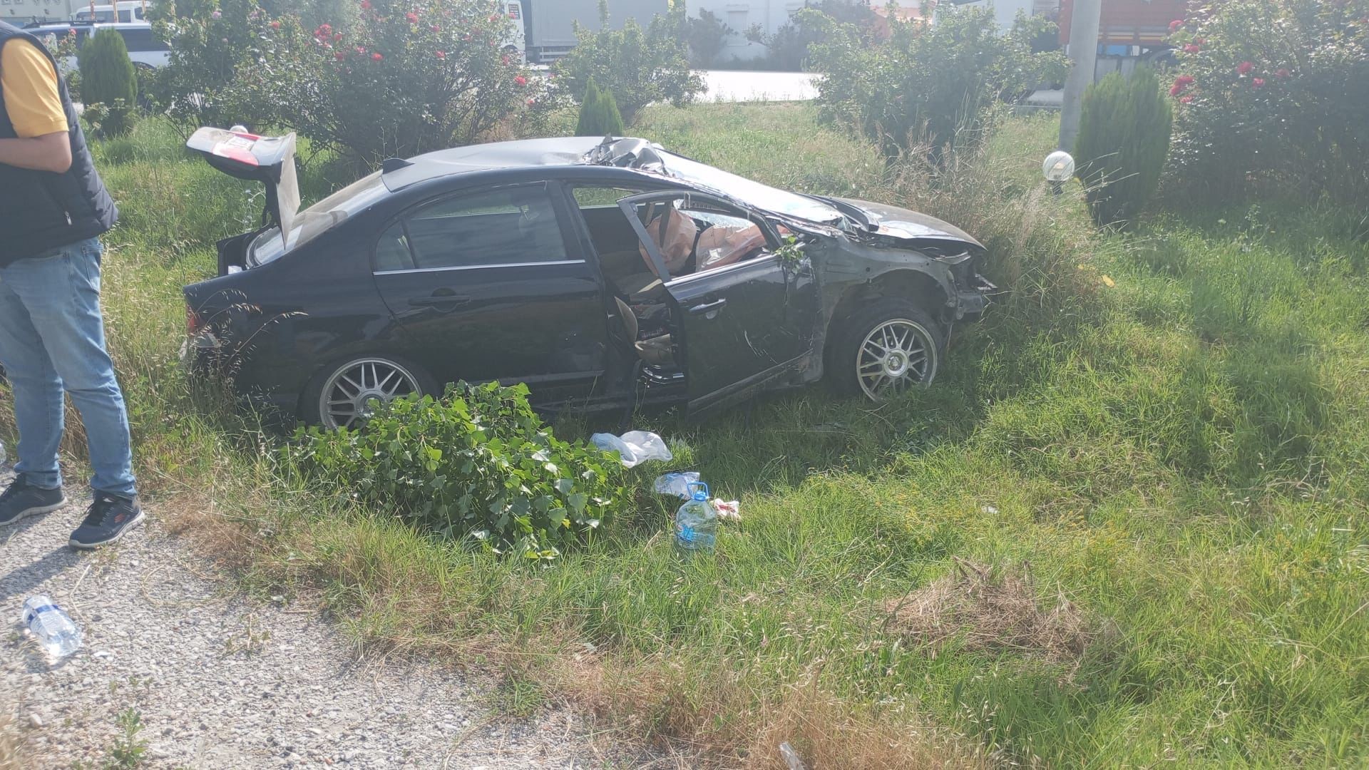 AFYON'DA OTOMOBİLLE PATPAT BİRBİRİNE GİRDİ, 2 KİŞİ ÖLDÜ