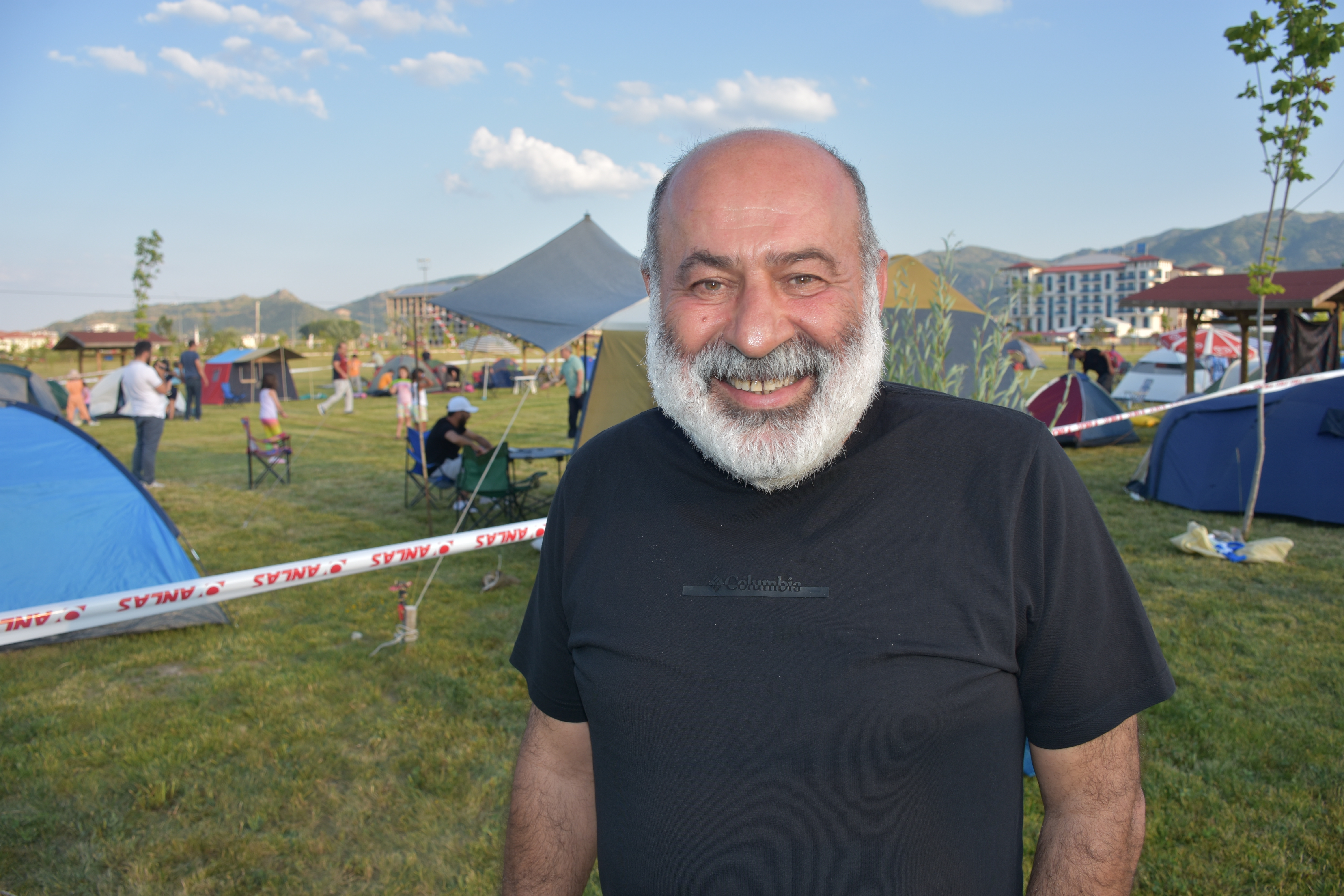 ULUSLARARASI KAMP KARAVAN ALANI'NDA ÇADIRLAR KURULDU