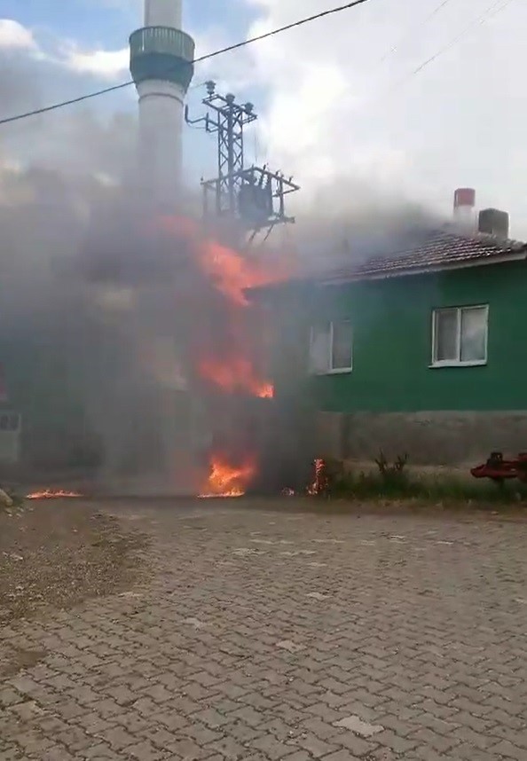 TRAFO PATLADI ORTALIK ALEV ALDI