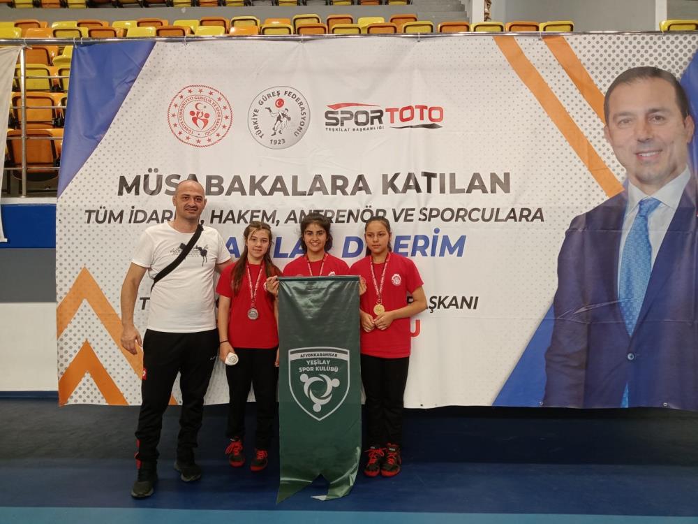 TÜRKİYE ŞAMPİYONASINDA YEŞİLAYSPOR FARKI