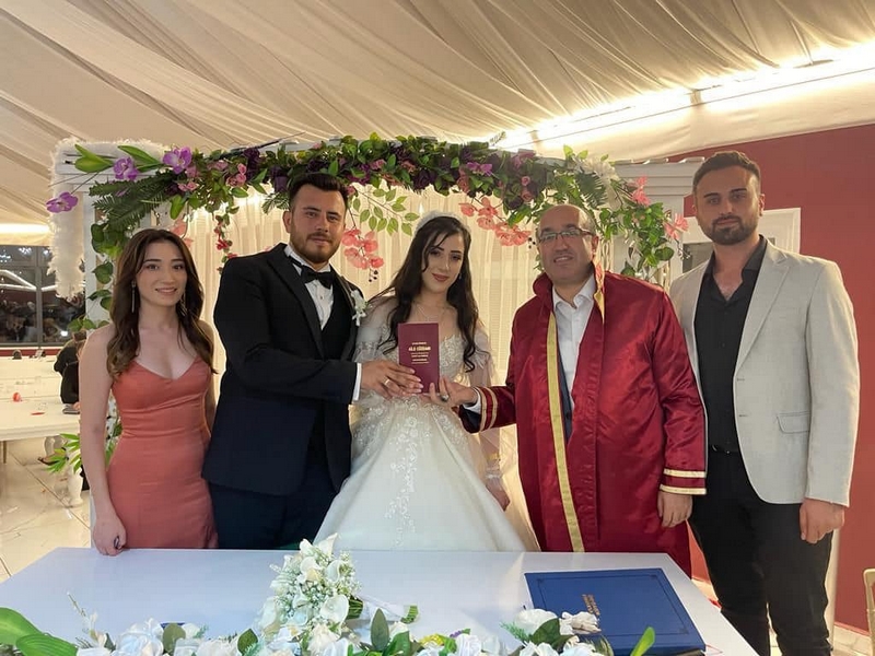 HER GÜZEL ANIN DEĞİŞMEYEN ŞAHİDİ