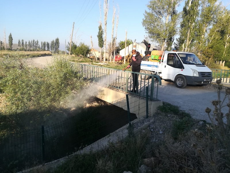 HALK SAĞLIĞI İÇİN HAŞEREYLE MÜCADELE SÜRÜYOR