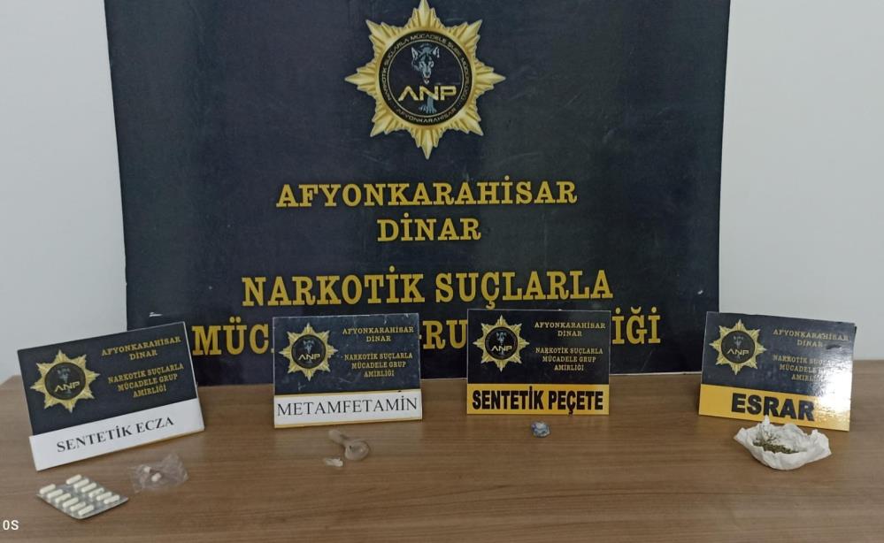 DİNAR'DA POLİSTEN UYUŞTURUCU BASKINLARI