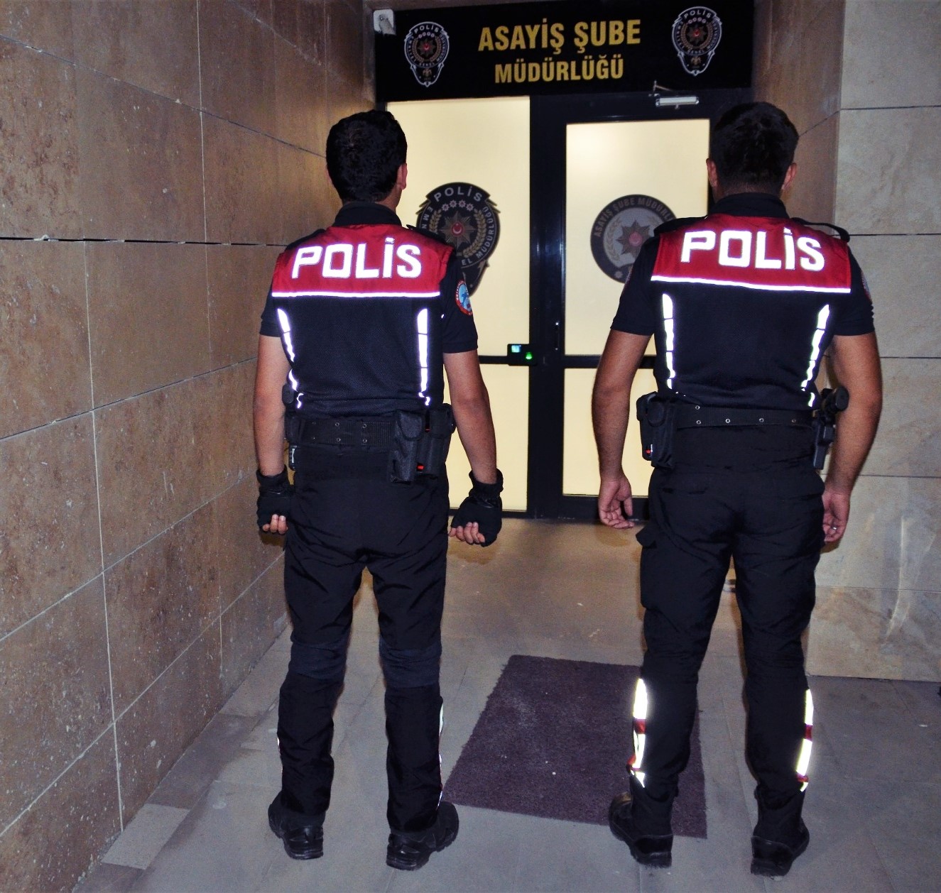 KUMAR OYNATILDIĞI BELİRLENEN BİR İŞYERİ HAKKINDA İŞLEM BAŞLATILDI