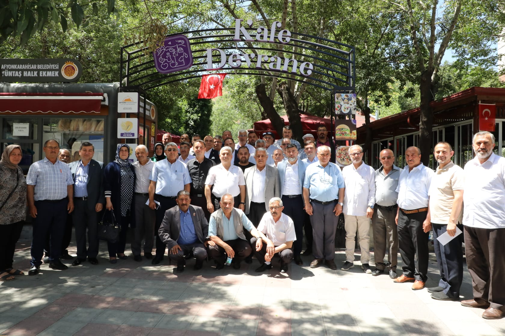 "2024'TE BAŞKANLIK İÇİN ADAY ADAYIYIM"