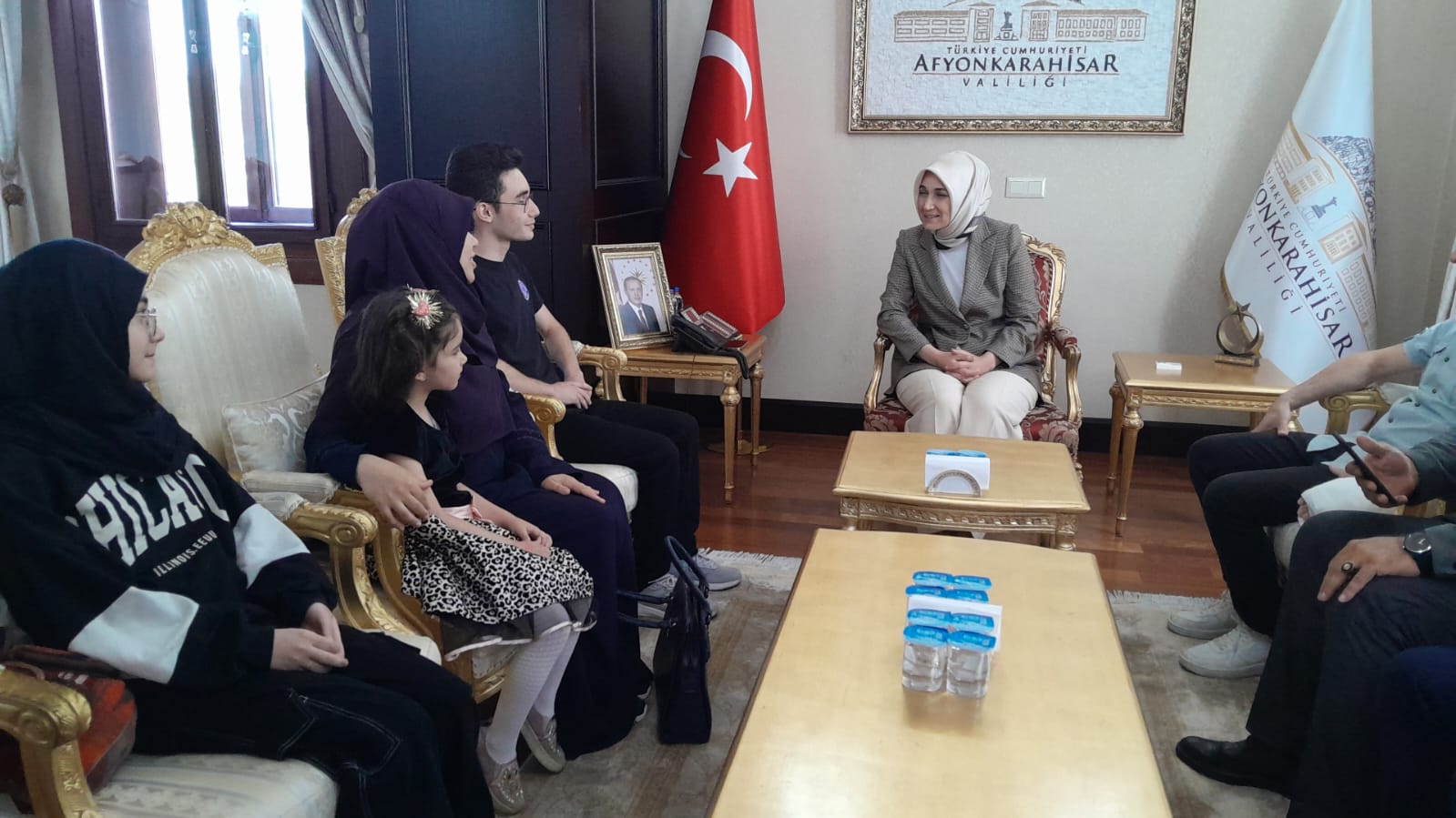 TÜRKİYE BİRİNCİSİNİN BAŞARISI AİLEDEN GELİYOR