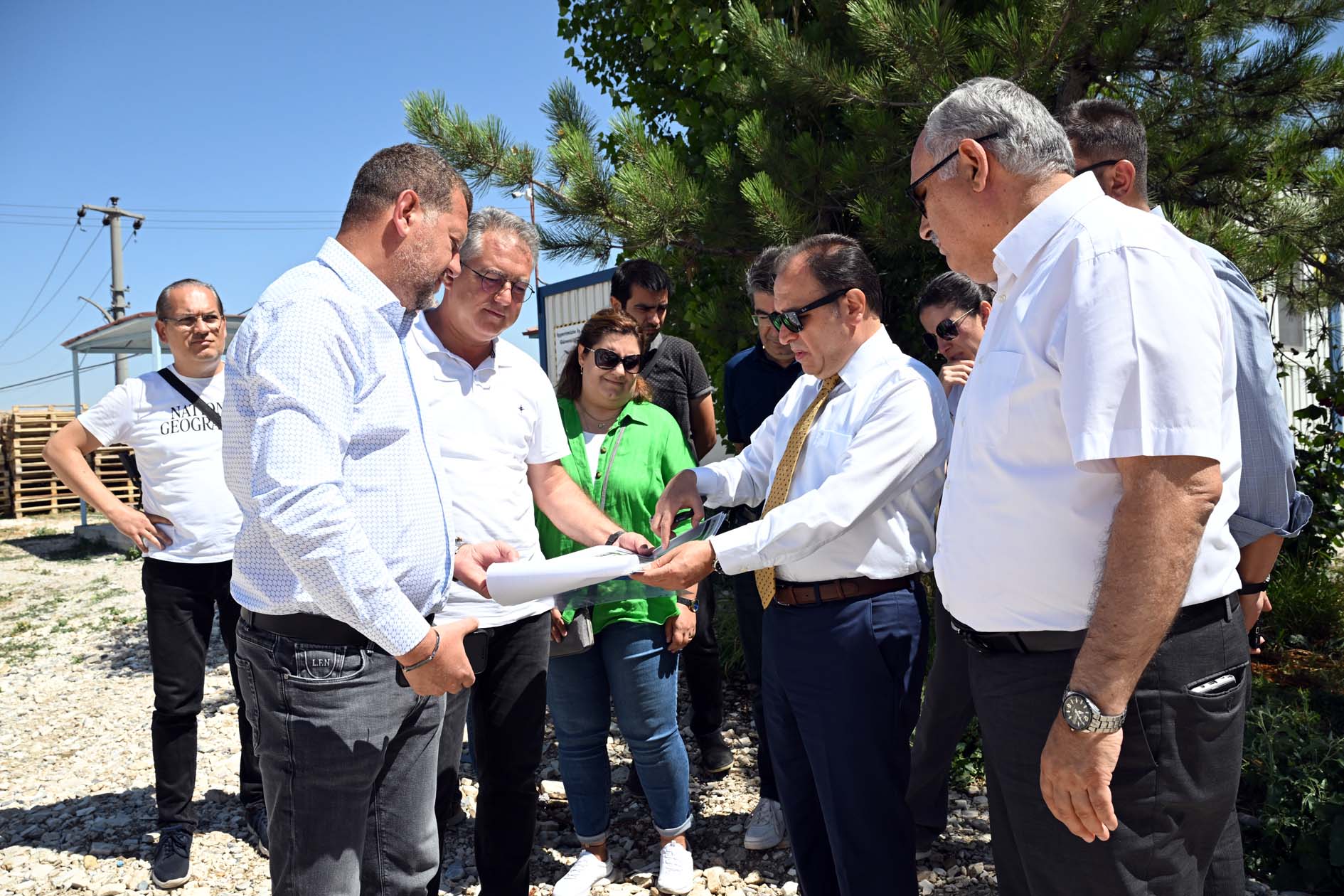 REKTÖR KARAKAŞ YATIRIMLARI YERİNDE İNCELEDİ