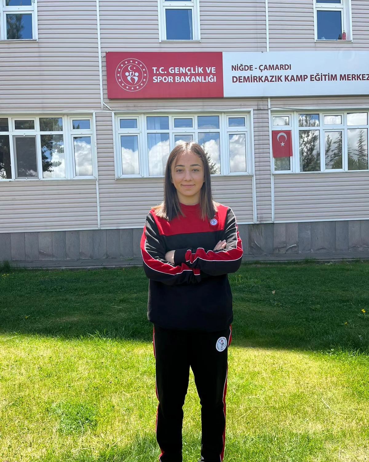 ALTIN KIZLAR DEV ORGANİZASYONA HAZIRLANIYOR
