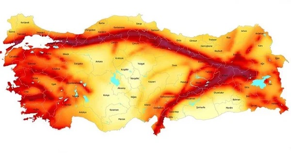 AFYON'DA BU LİSTEDE YER ALIYOR...AFAD, ALTINDAN FAY GEÇEN İL VE İLEÇELERİ AÇIKLADI!