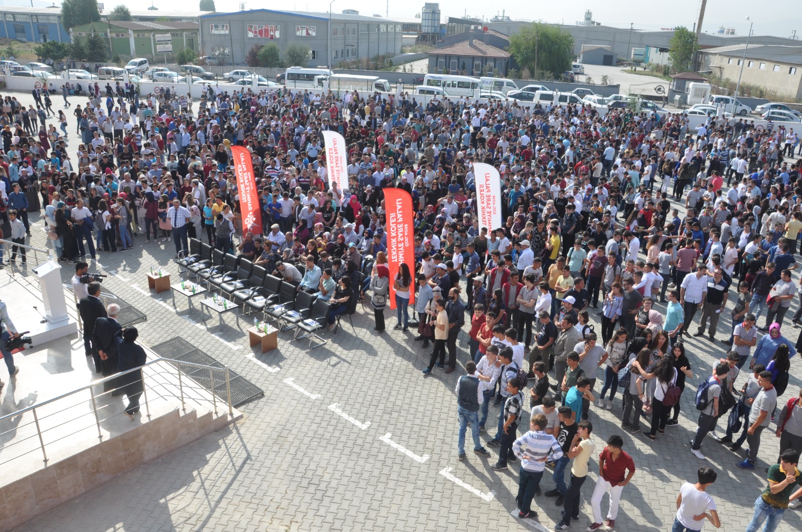LGS'DE TERCİHLER AÇIKLANDI, ŞİMDİ SIRA KAYITTA