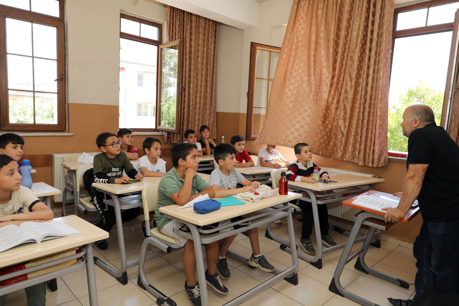 BİLGİ EVLERİNDE DOLU DOLU EĞİTİM