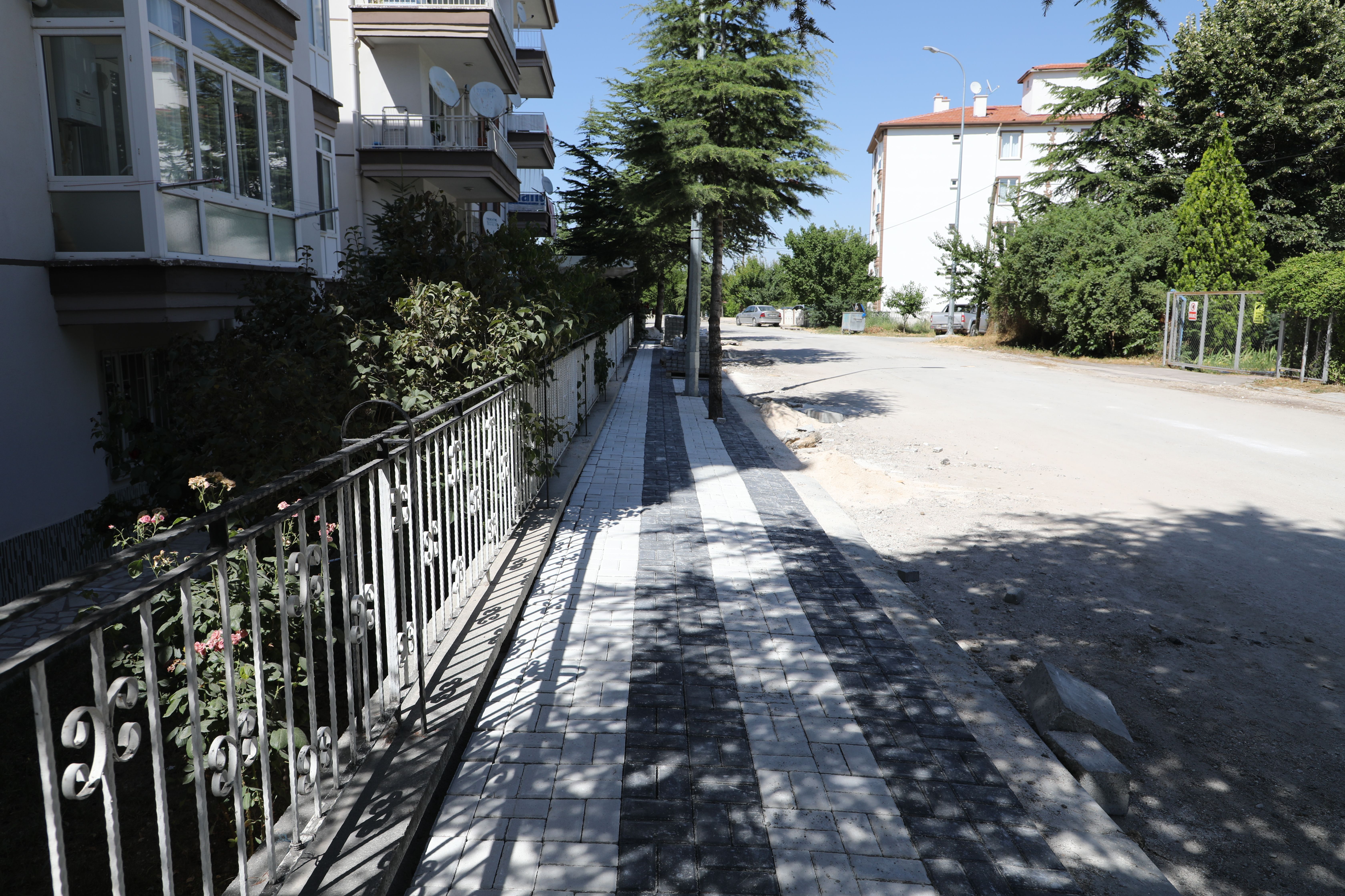 AFYONKARAHİSAR'A KONFORLU ULAŞIM AĞI