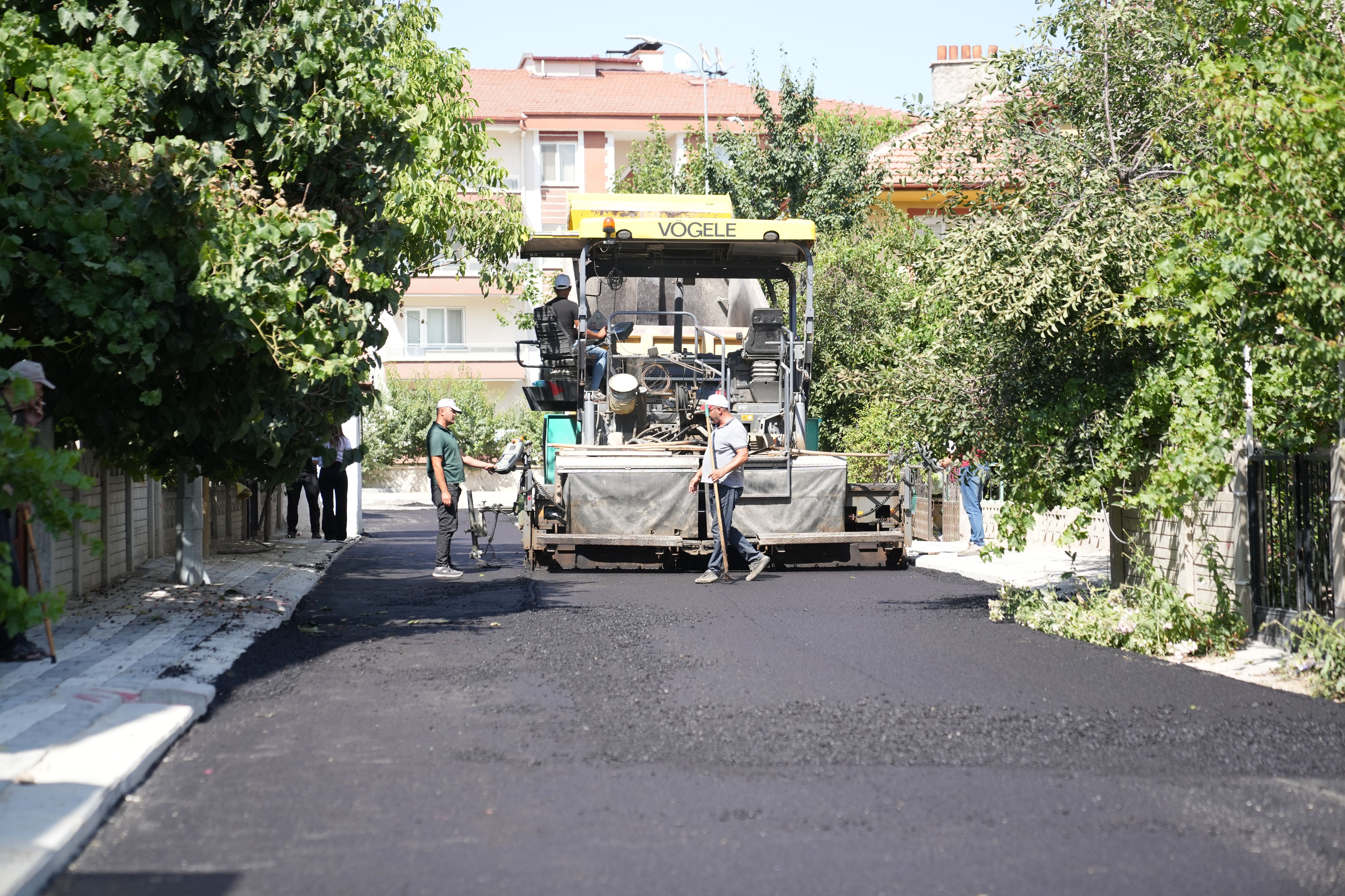 AFYONKARAHİSAR'A KONFORLU ULAŞIM AĞI