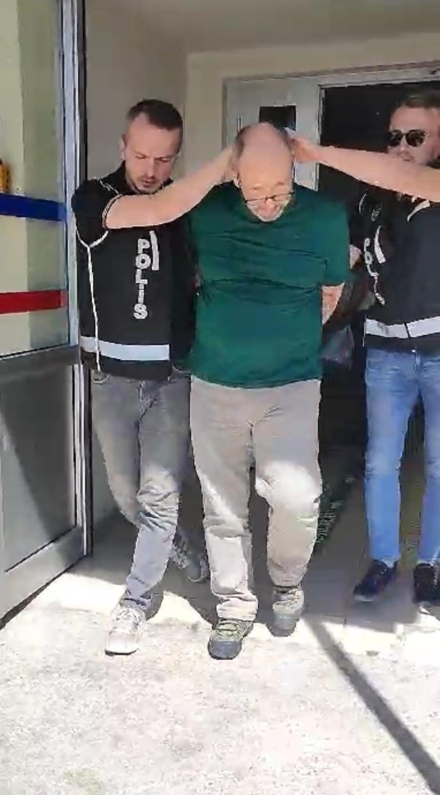 FETÖ HÜKÜMLÜSÜ ESKİ EMNİYET MÜDÜRÜ BAŞKENTTE YAKALANDI