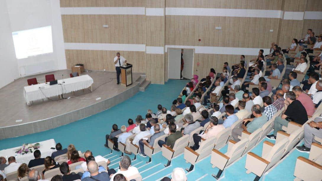 MEM’DE OKUL MÜDÜRLERİ İLE TOPLANTI DÜZENLENDİ