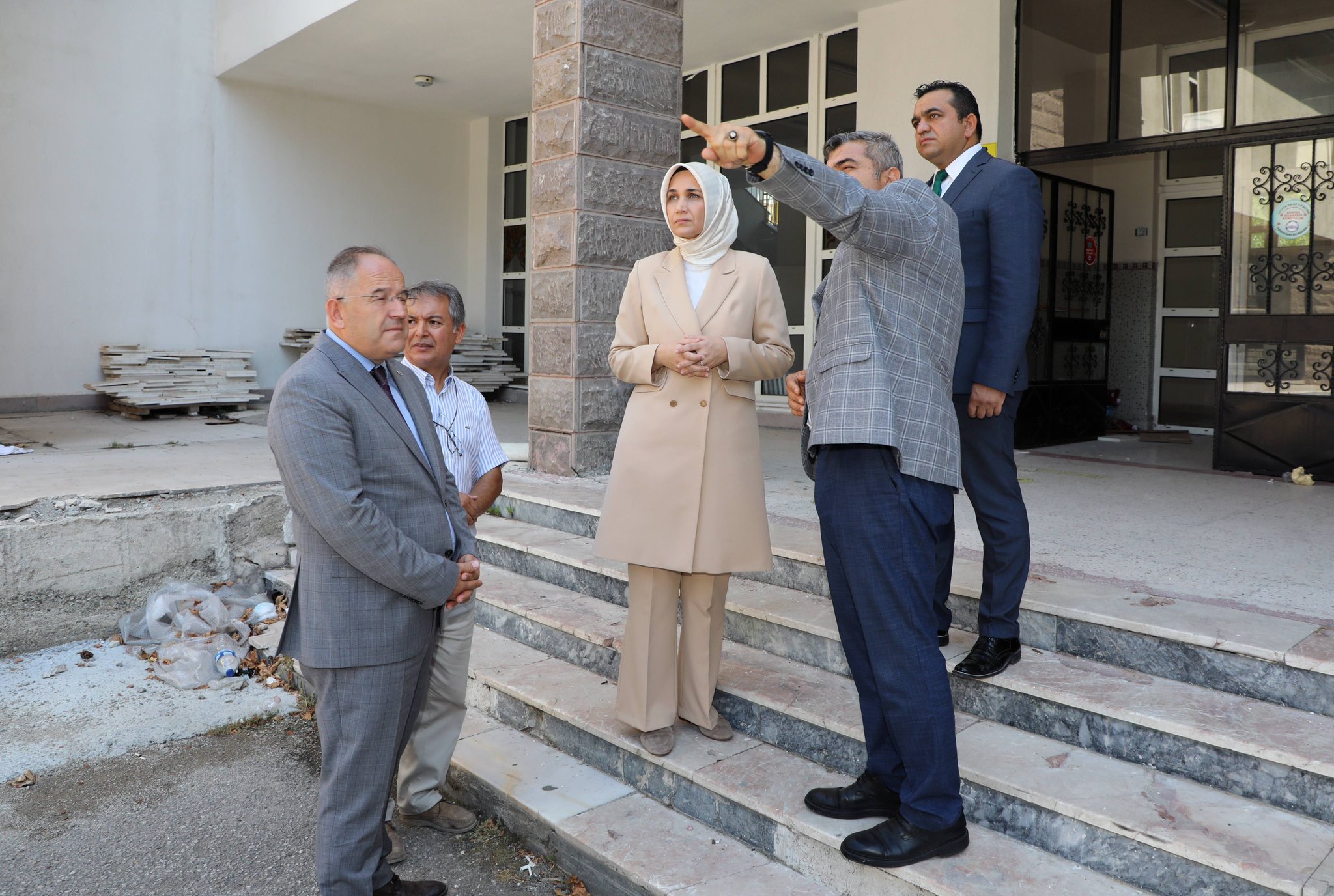 YIKIM KARARI ALINAN OKULLAR İNCELENDİ