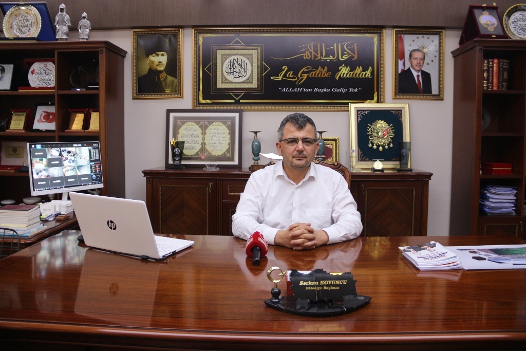 BAKAN GÖKTAŞ GURBETÇİLERLE BULUŞUYOR