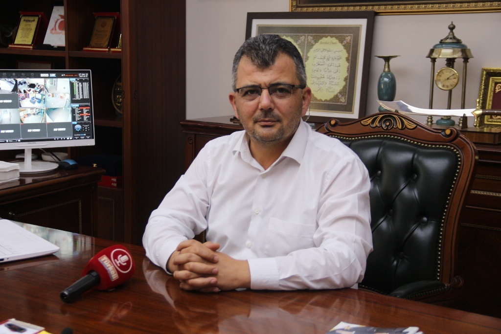 BAKAN GÖKTAŞ GURBETÇİLERLE BULUŞUYOR