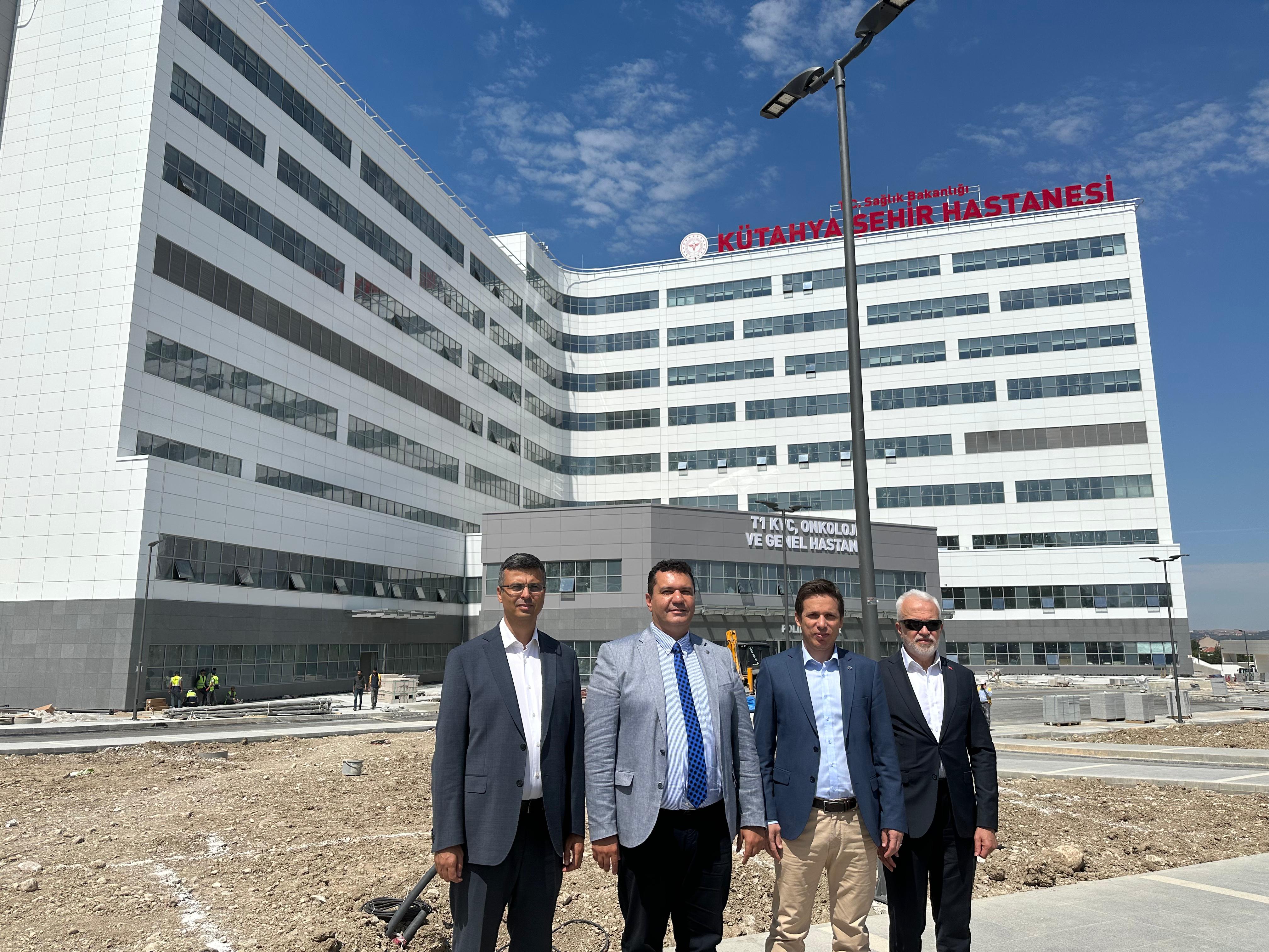 SAĞLIK MÜDÜRÜ KORKMAZ KOMŞU ZİYARETLERİNDE