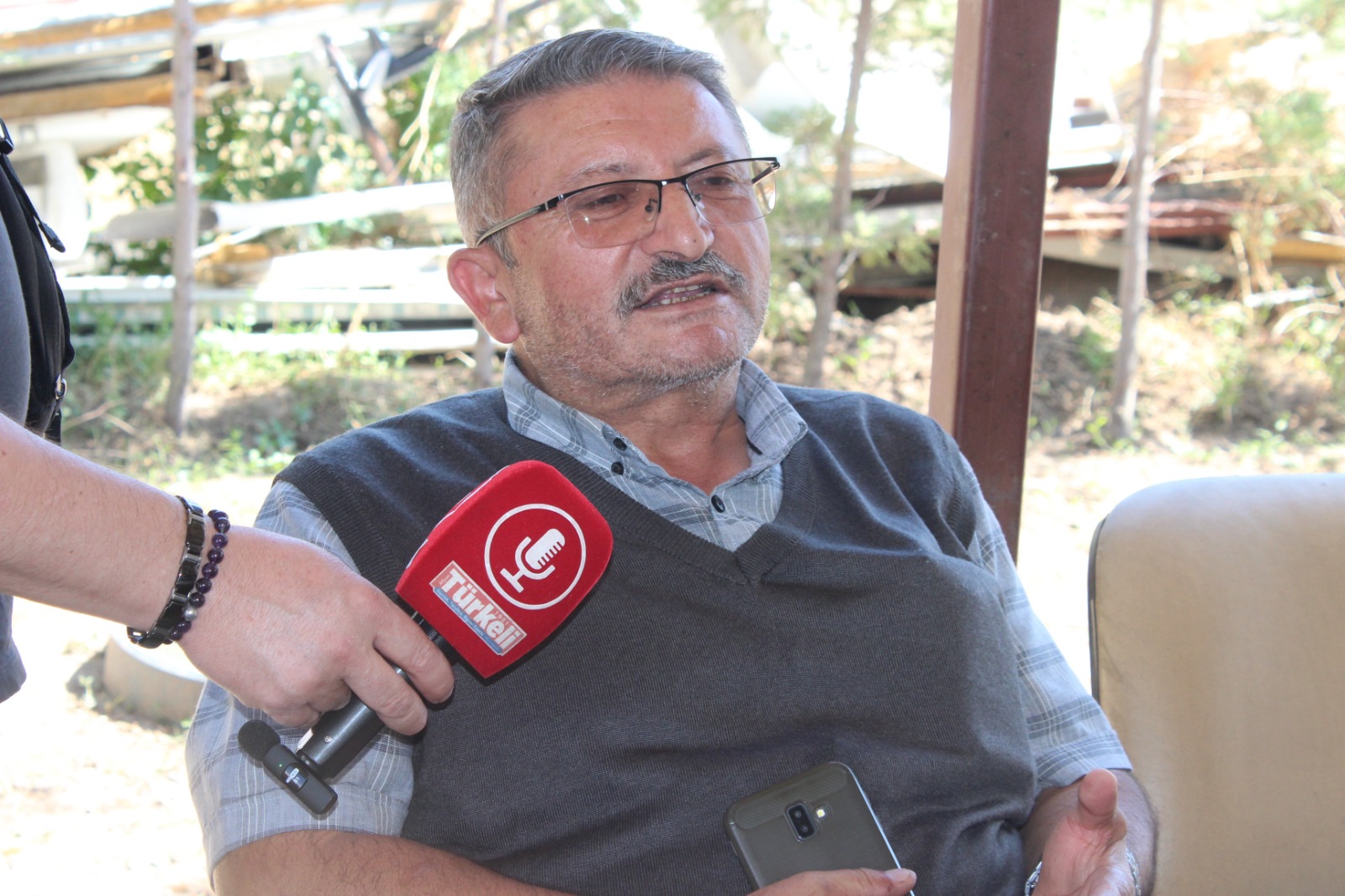 "TRAMVAY GELDİĞİNDE PLAKALARI BELEDİYE'YE VERİRİZ"