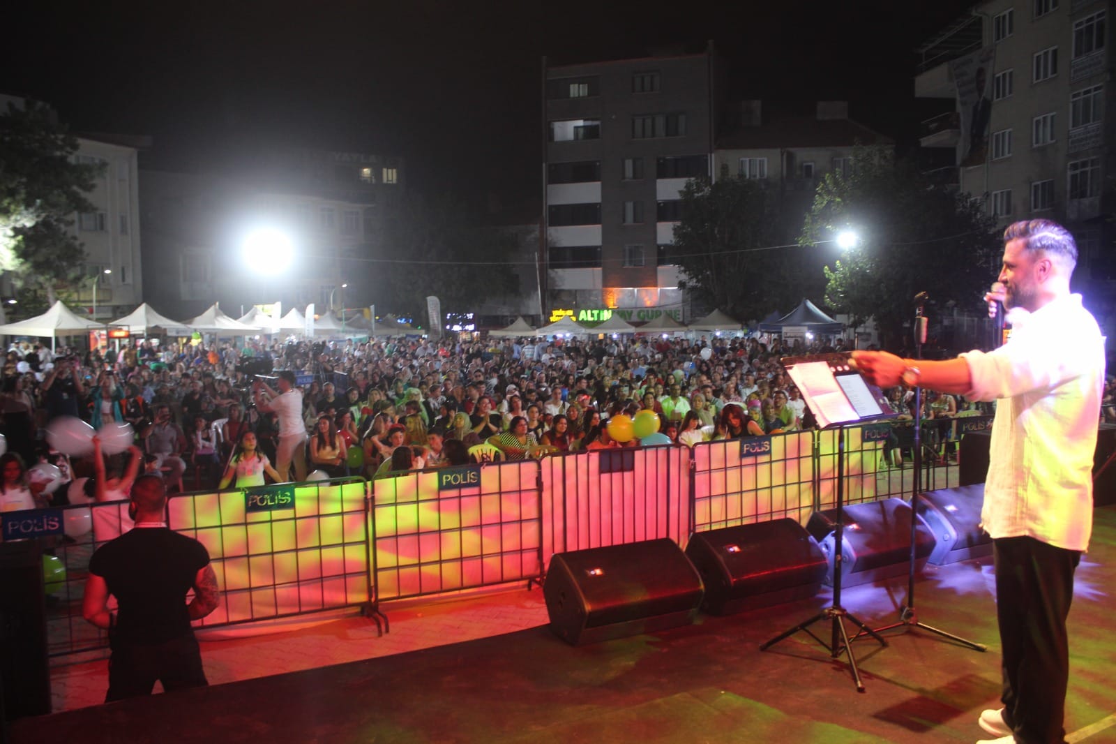 GURBETÇİ FESTİVALİ'NDE 2. GÜN COŞKUSU YAŞANDI