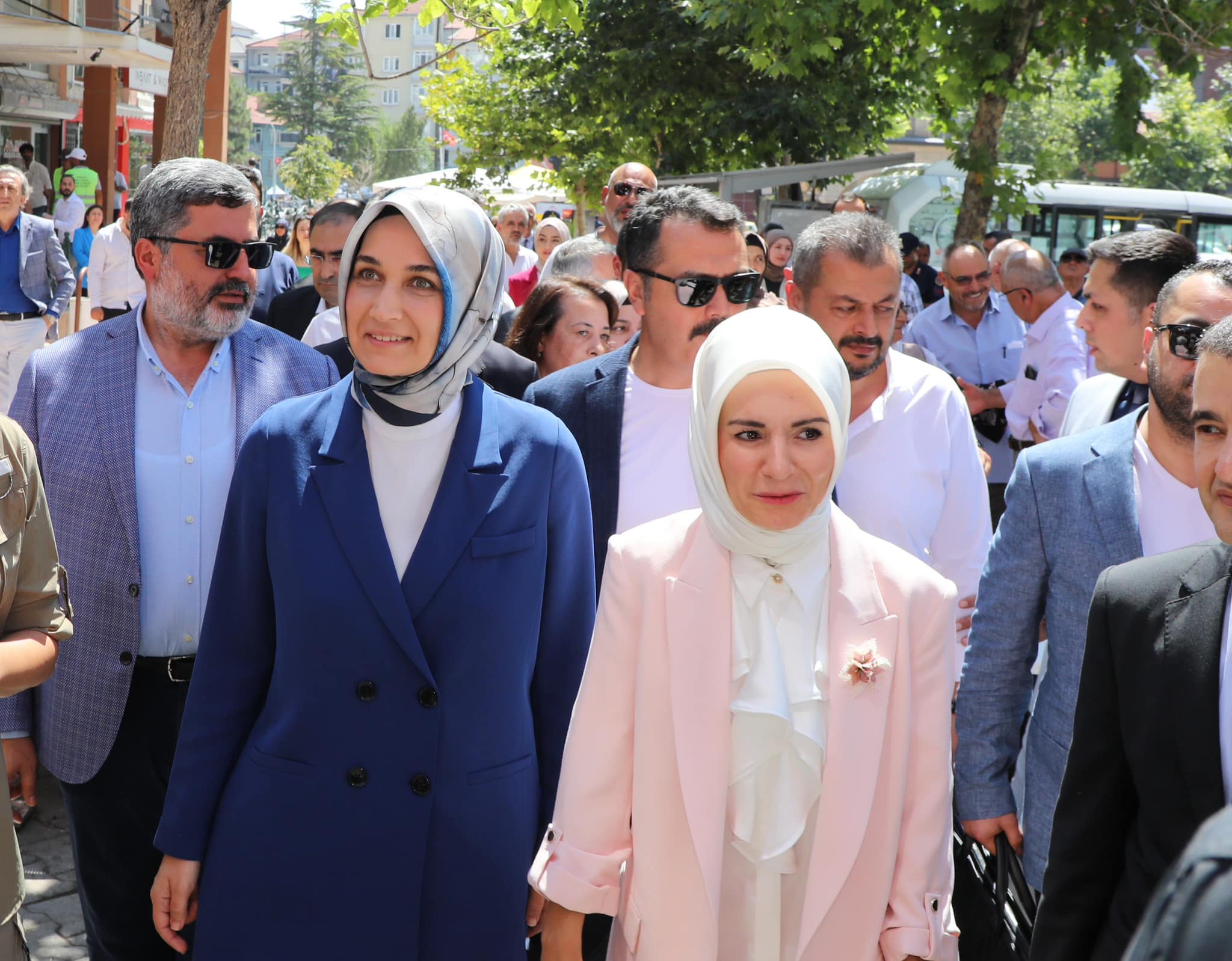 BAKAN GÖKTAŞ EMİRDAĞ'DA!