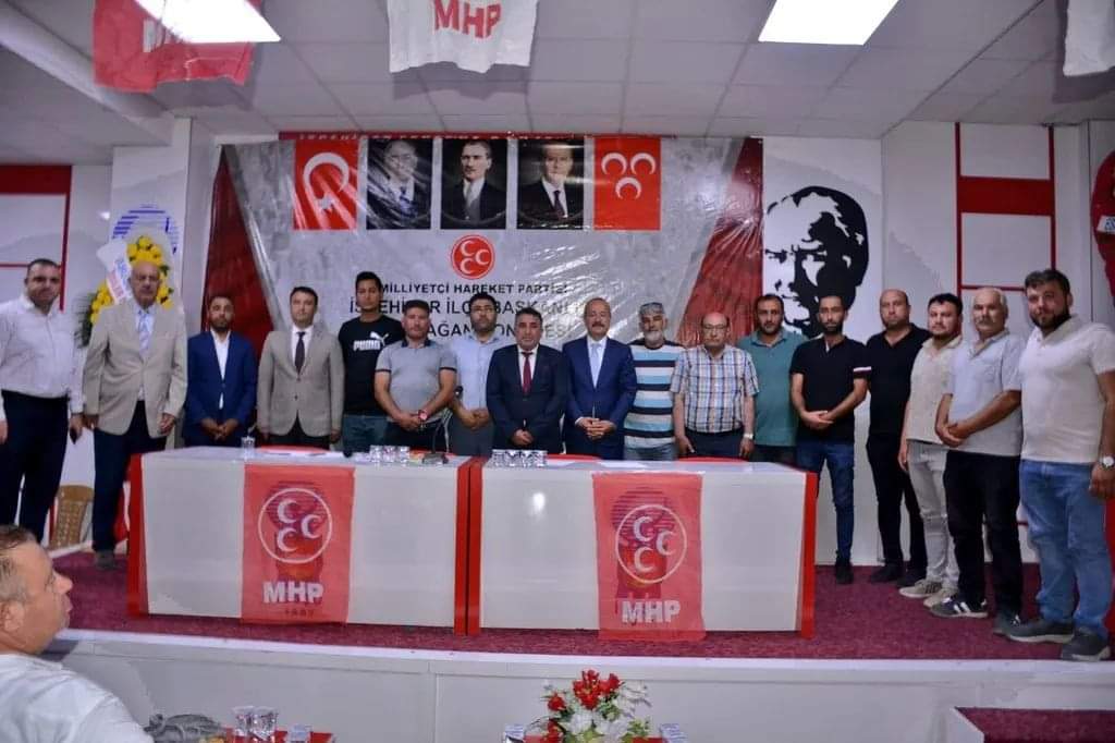 TAYTAK: "NE MUTLU ÜLKÜCÜ OLABİLENE NE MUTLU ÜLKÜCÜ KALABİLENE"