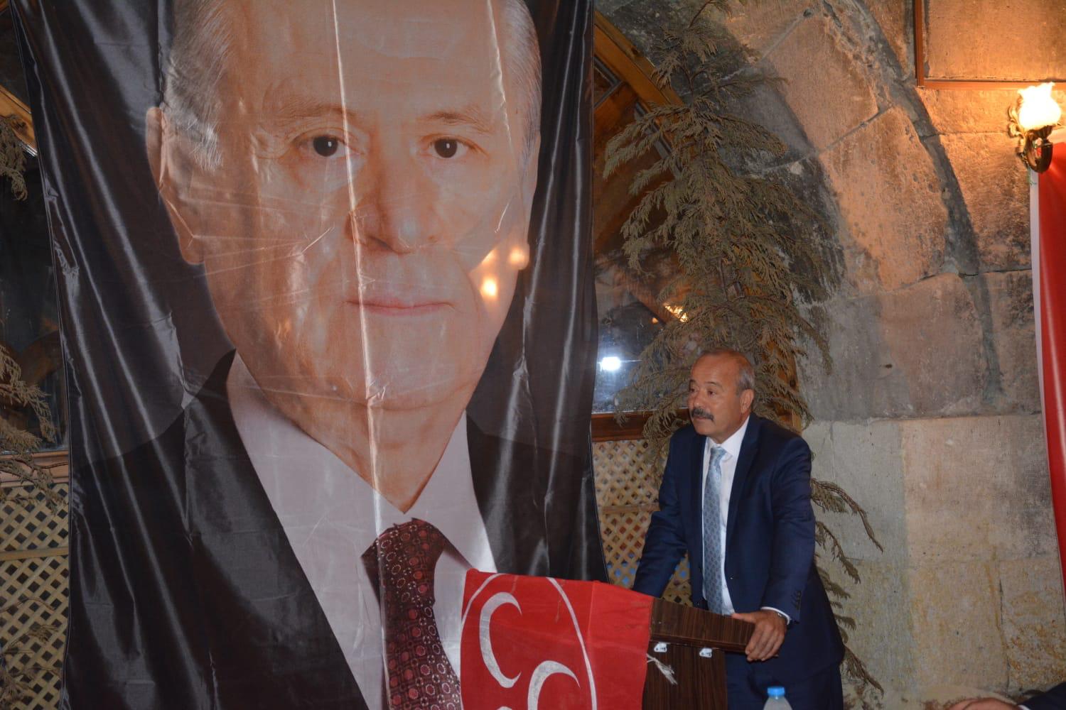 TAYTAK: "NE MUTLU ÜLKÜCÜ OLABİLENE NE MUTLU ÜLKÜCÜ KALABİLENE"