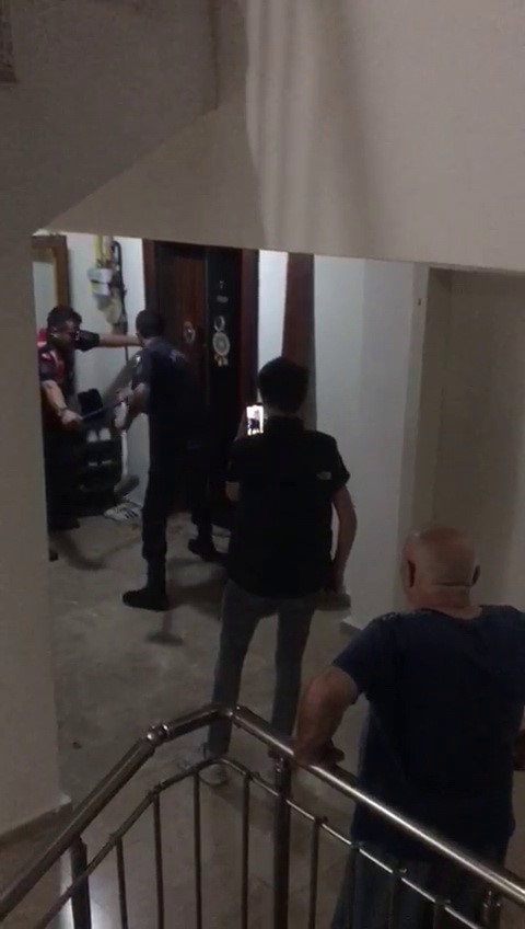 KAN DONDURAN VAHŞET